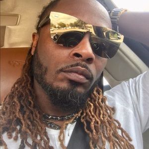 Meet your Posher, Gregory